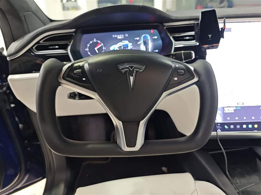 特斯拉 Model X 2017 汽车图片 #10