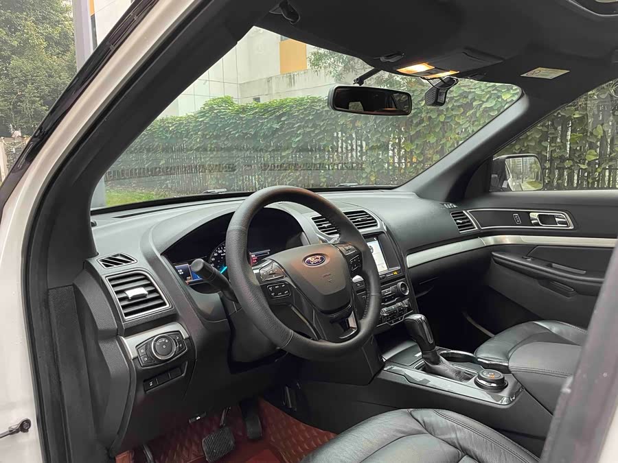 Ford Explorer (Imported) 2017 car image #10