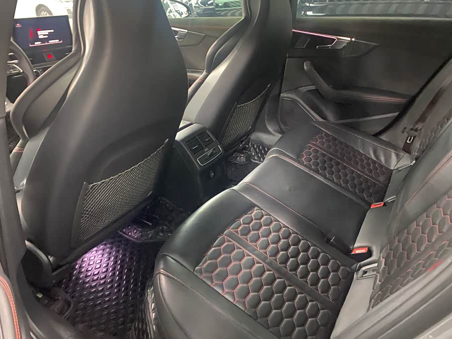 Audi RS 4 2023 #10 Audi RS 4 2023 car image #10