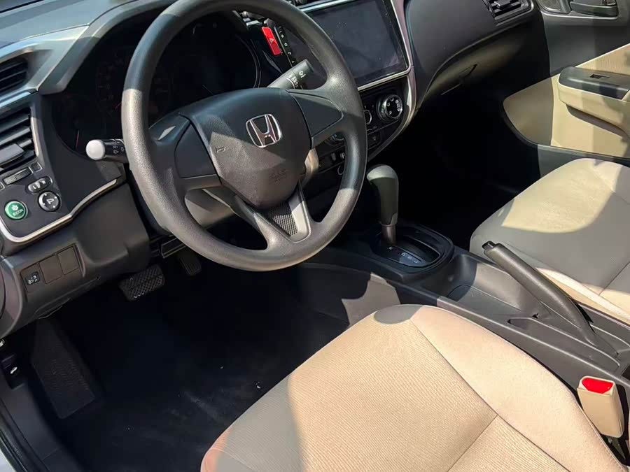 Honda City 2017 صورة سيارة #10