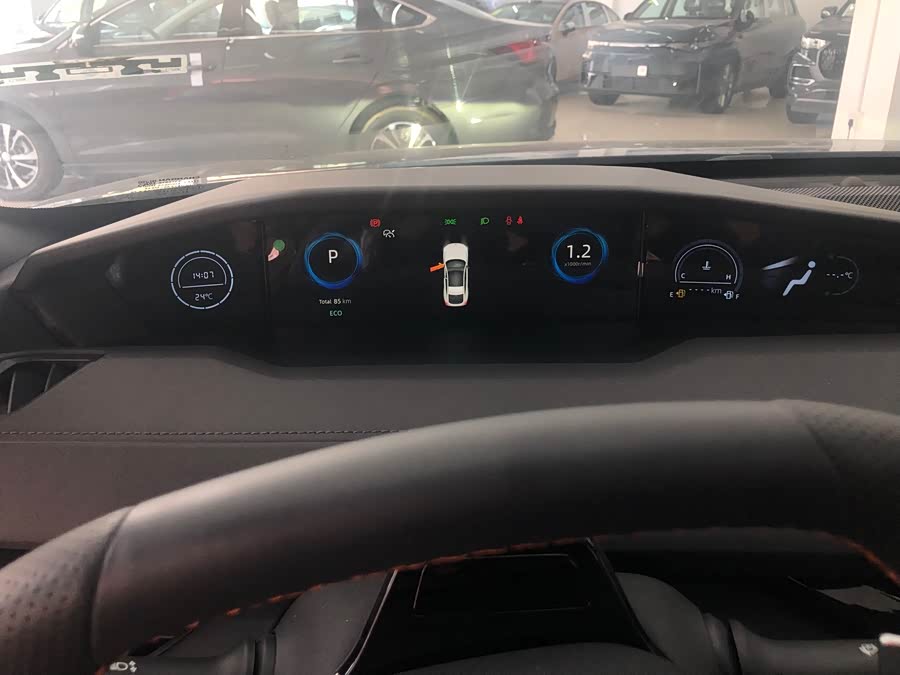 Changan UNI-V car image #10