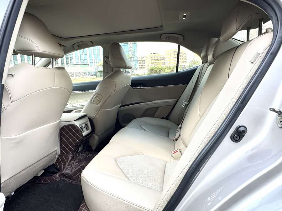 Toyota Camry 2020 #10 Toyota Camry 2020 car image #10