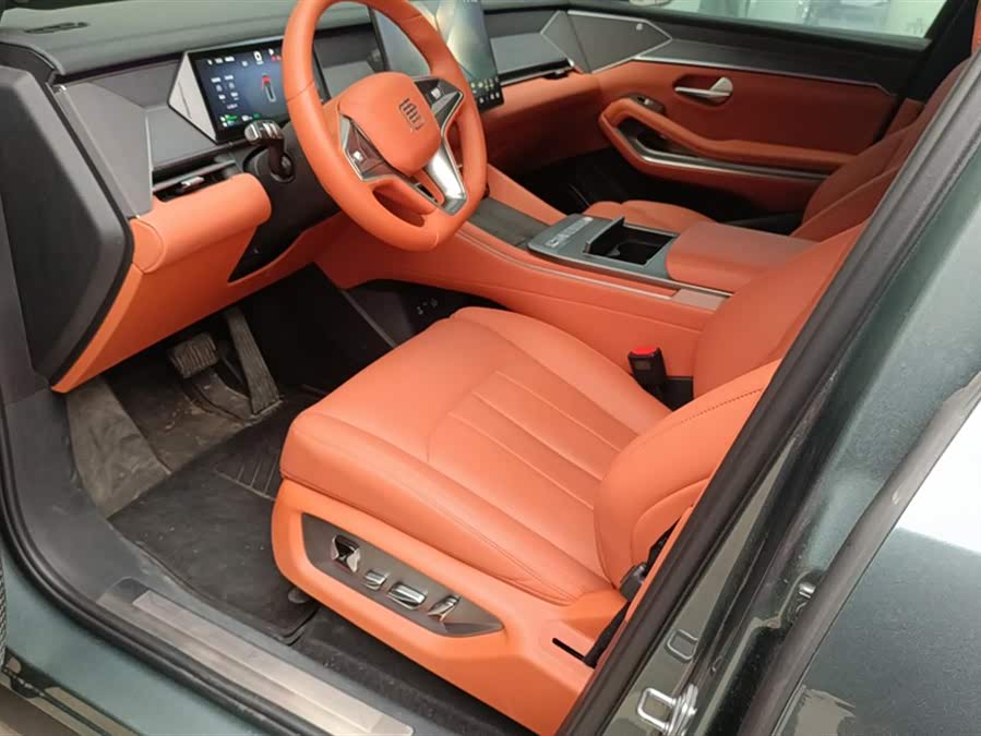 BYD Tang L 2025 car image #10