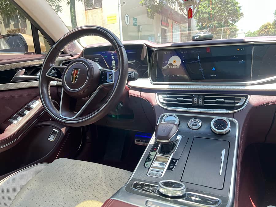 HongQi H9 2021 car image #10