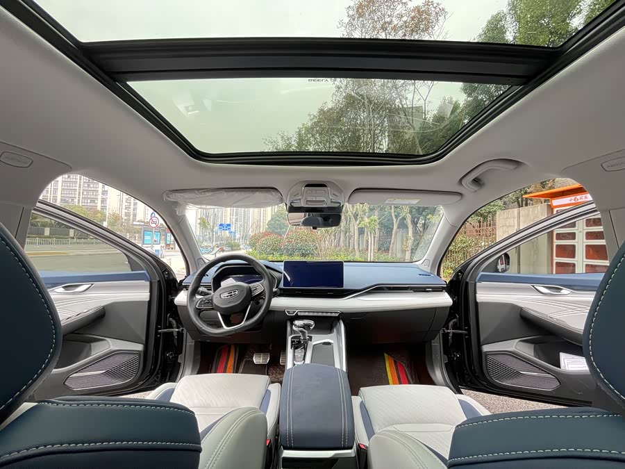 GEELY Preface 2022 car image #10
