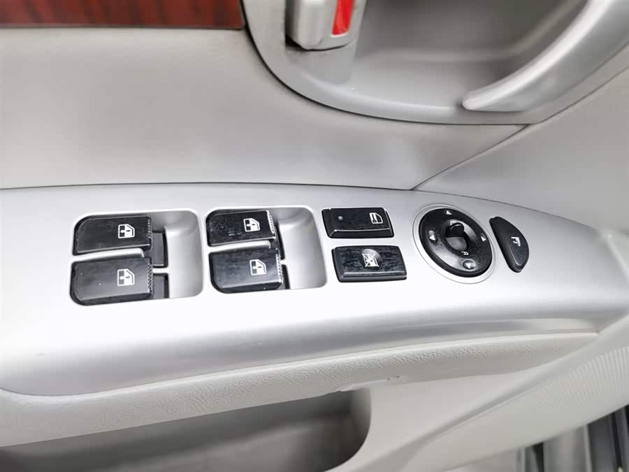 Hyundai Santa Fe Classic 2008 car image #10