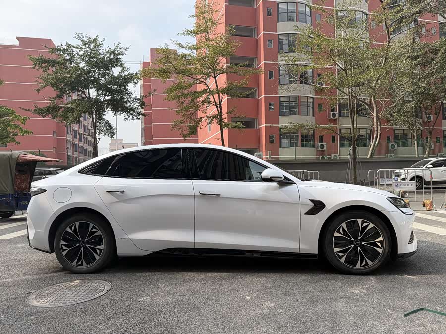 BYD Seal 2023 #10 BYD Seal 2023 car image #10