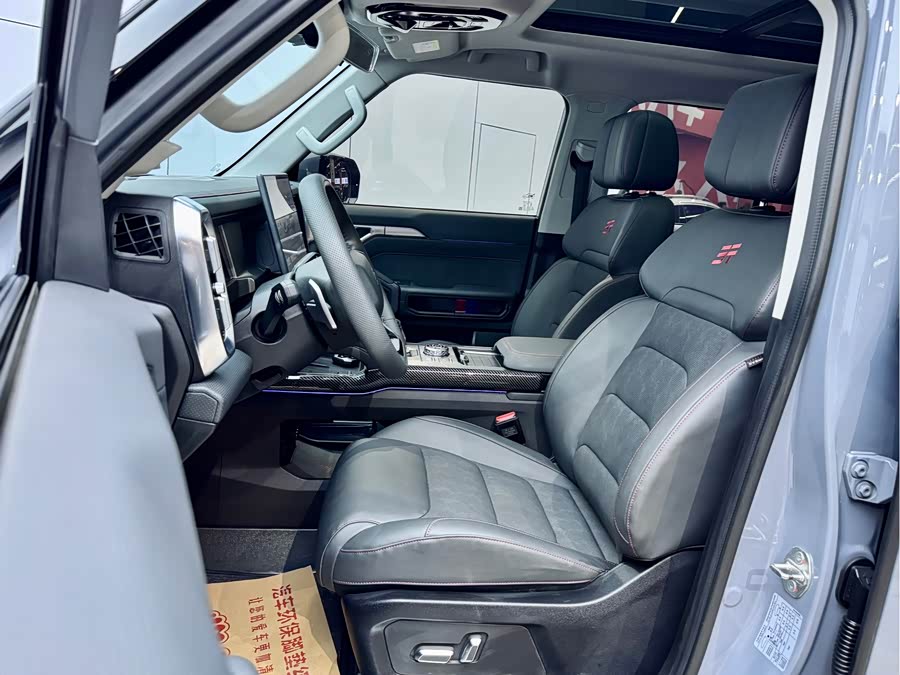 Jetour Traveller 2023 car image #10