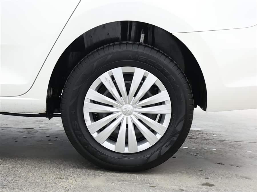 Volkswagen Santana 2021 car image #10