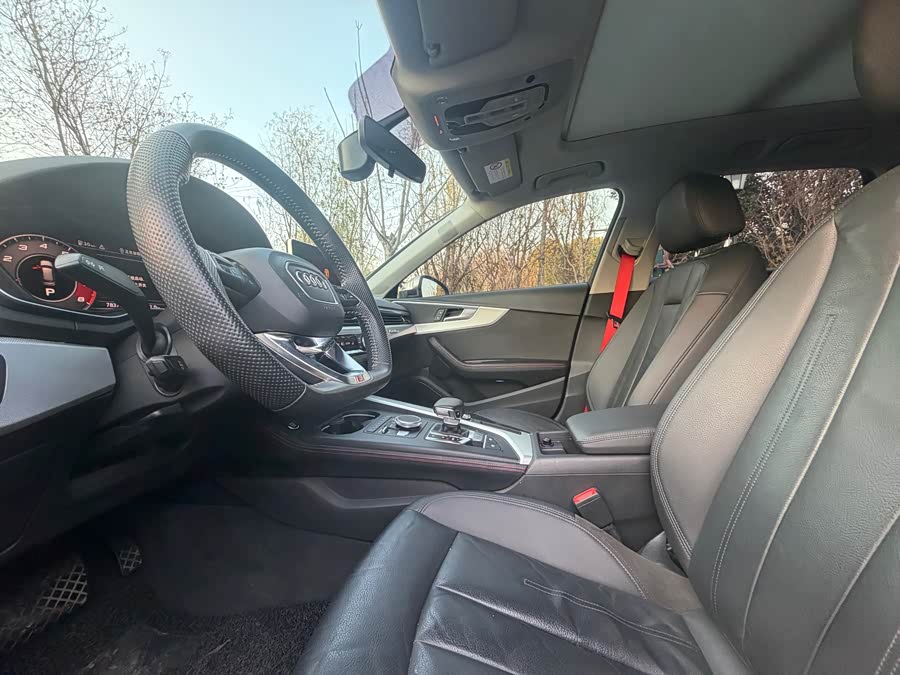 Audi A4 (Imported) 2018 #10 Audi A4 (Imported) 2018 car image #10