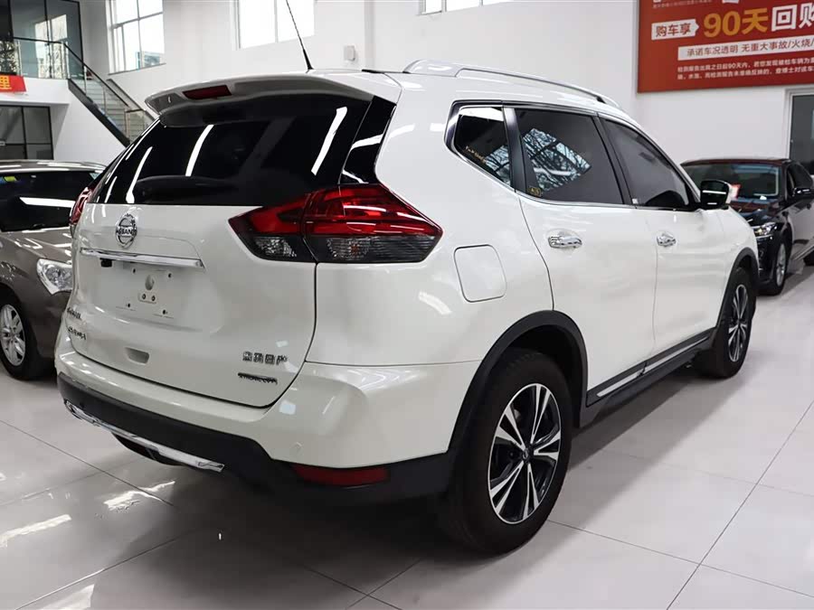 Nissan X-Trail 2020 car image #10