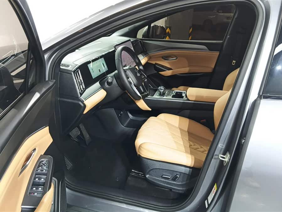 BYD SongL DM-i 2024 car image #10