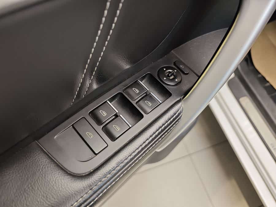 GEELY Emgrand 2017 #10 GEELY Emgrand 2017 car image #10