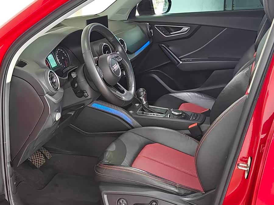 Audi Q2L 2021 imagem de carro #10