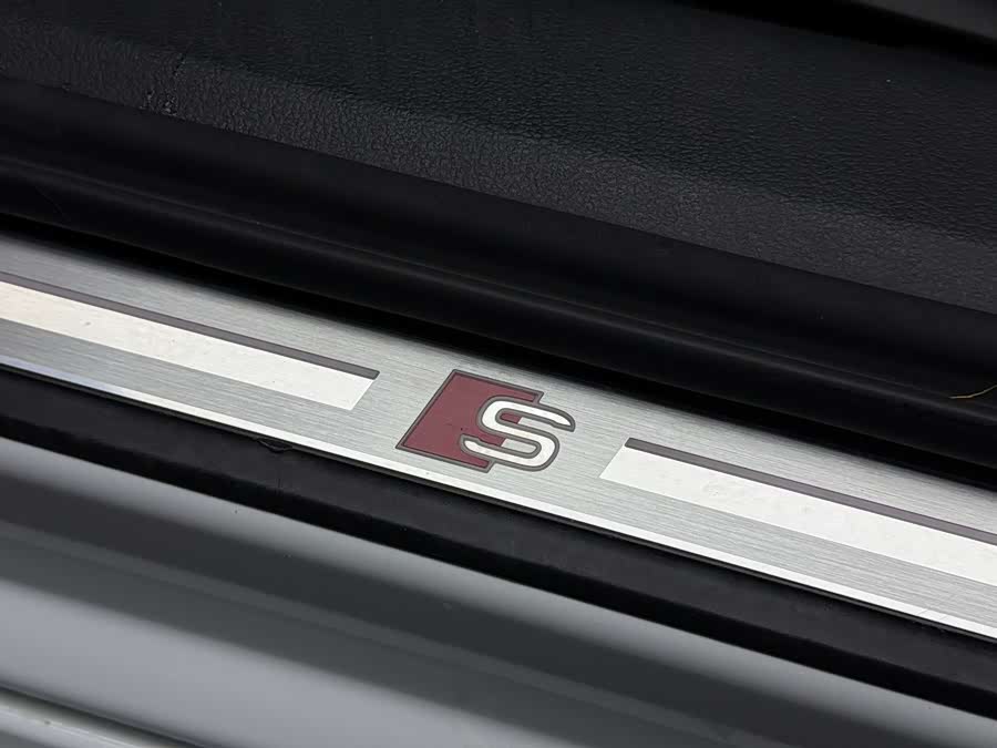 Audi A6 (Imported) 2020 car image #10