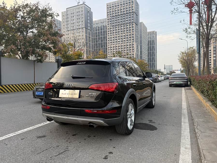 Audi Q5 2018 صورة سيارة #10
