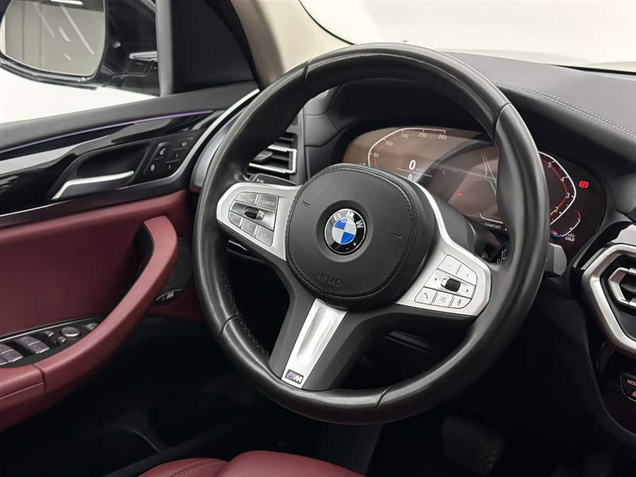 BMW X3 2023 car image #10