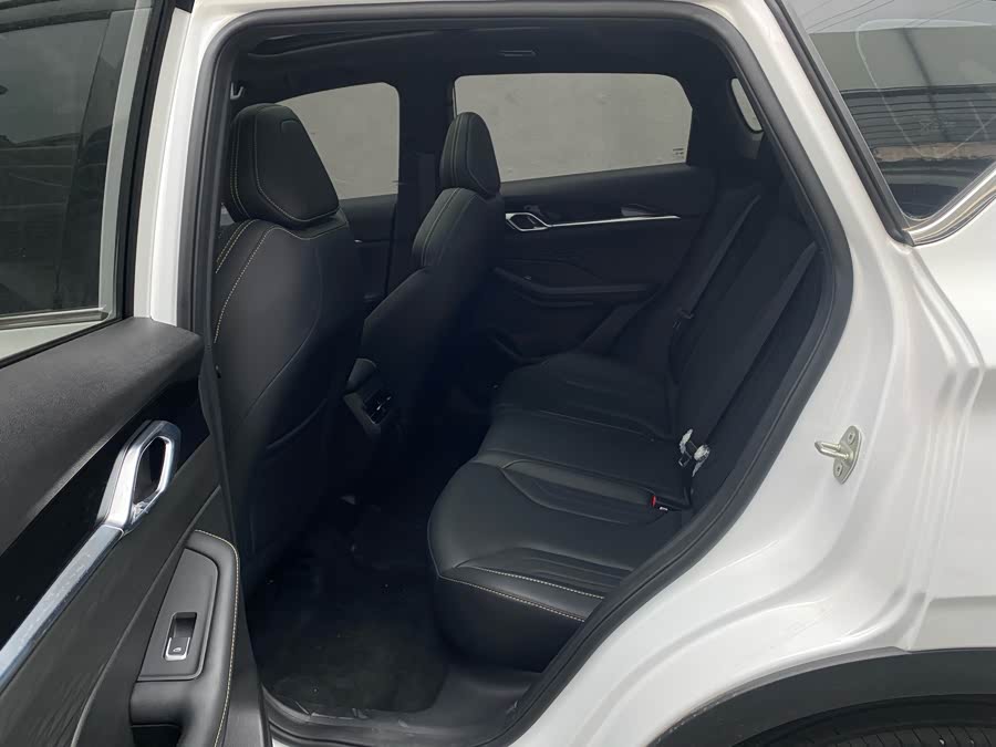 GEELY Coolray 2019 #10 GEELY Coolray 2019 car image #10
