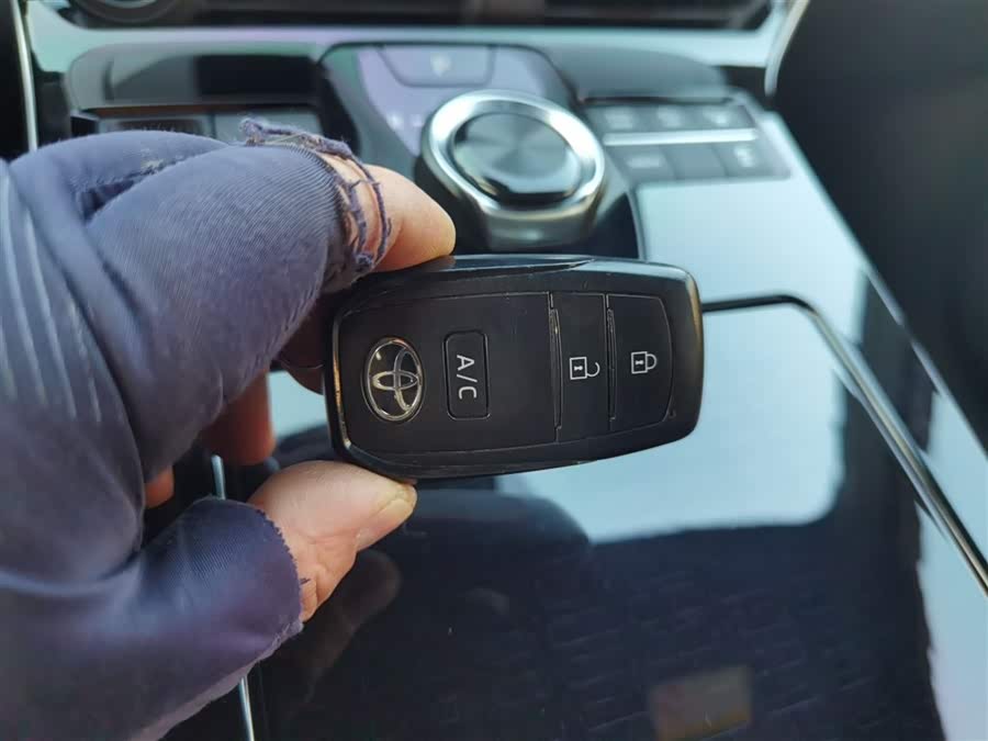 丰田 一汽丰田bZ4X 2022 汽车图片 #10