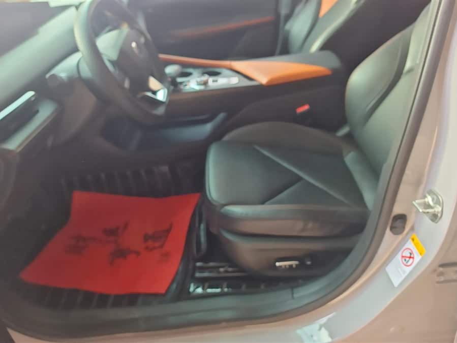 Changan UNI-V iDD 2023 #10 Changan UNI-V iDD 2023 car image #10