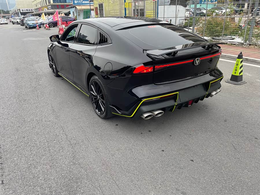 Changan UNI-V 2022 car image #10