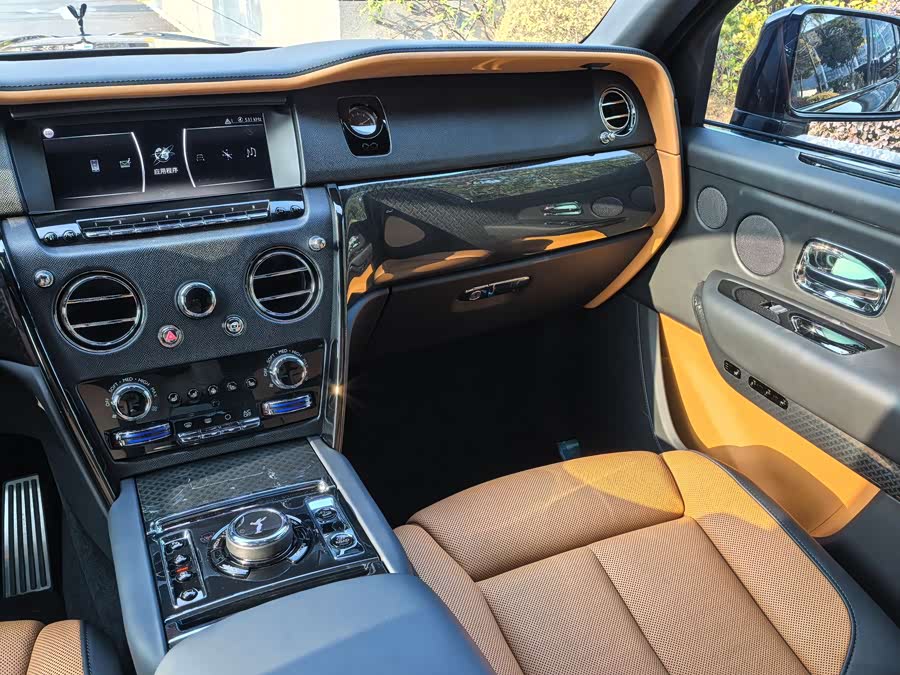 劳斯莱斯 库里南 2022 汽车图片 #10