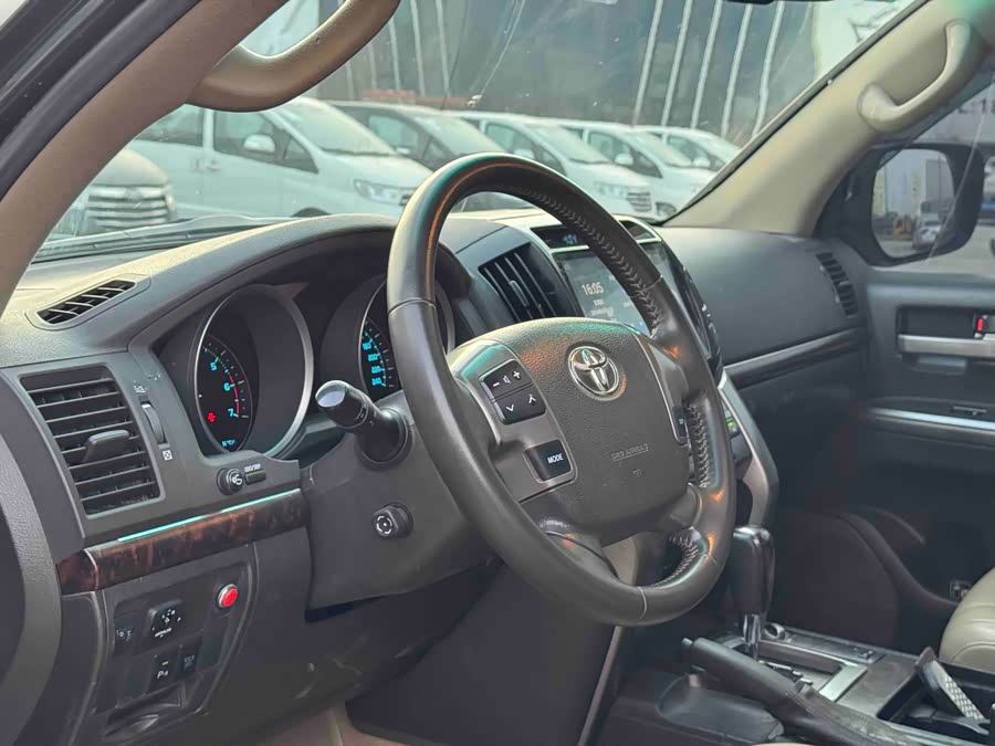 Toyota Land Cruiser 2009 #10 Toyota Land Cruiser 2009 immagine di auto #10