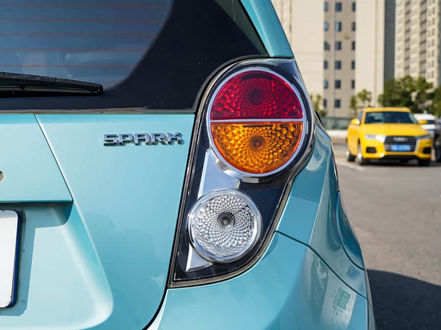 Chevrolet Spark 2010 car image #10