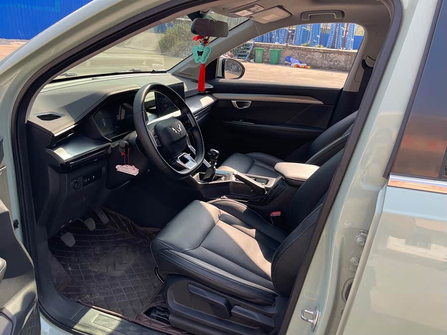 Wuling Asta 2023 #10 Wuling Asta 2023 صورة سيارة #10