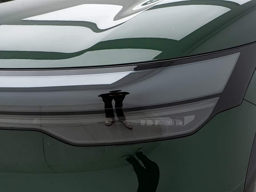 Zeekr 7X 2024 car image #10
