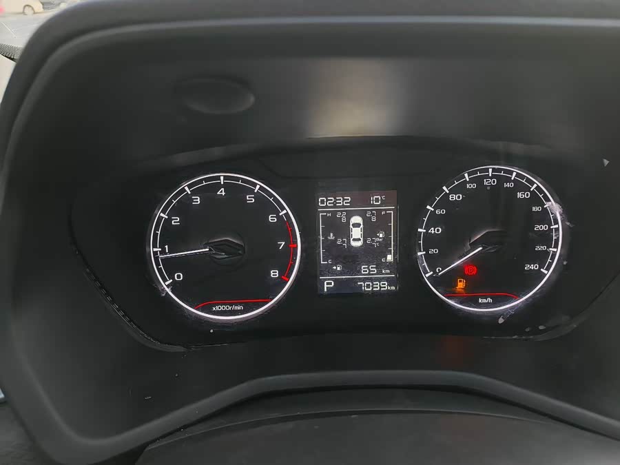 GEELY Emgrand 2024 #10 GEELY Emgrand 2024 car image #10