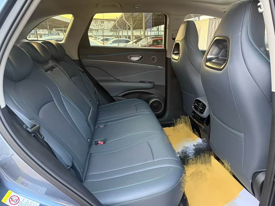 BYD Sea Lion 07 DM-i 2025 car image #10