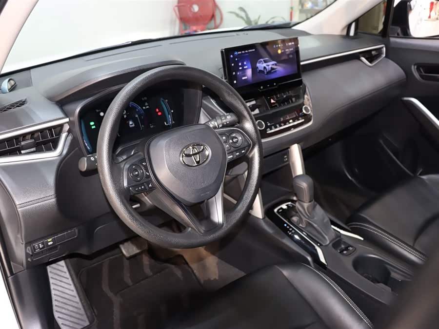 Toyota Corolla Cross 2023 car image #10