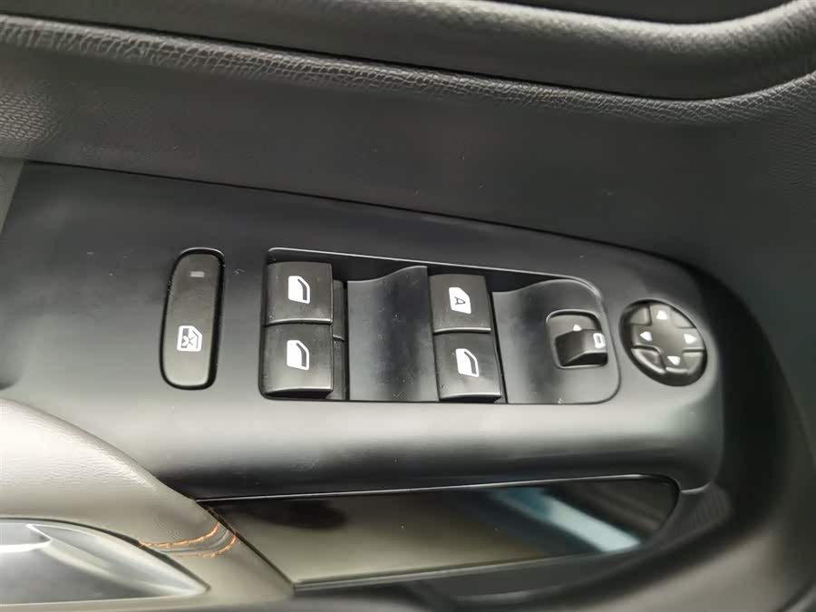 Citroen C5 AIRCROSS 2019 car image #10