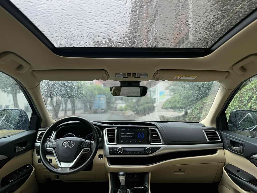Toyota Highlander 2020 #10 Toyota Highlander 2020 car image #10