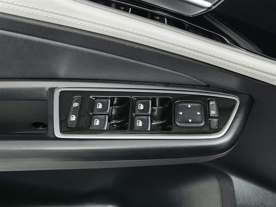 Jetta VS5 2023 car image #10