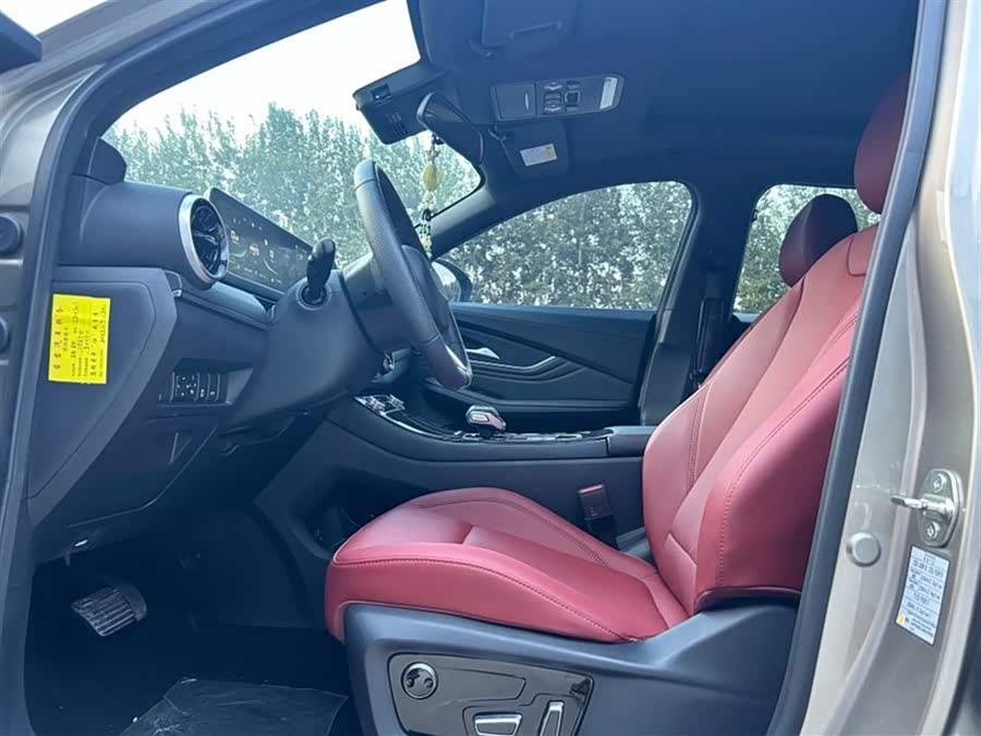Forthing T5 EVO 2021 car image #10