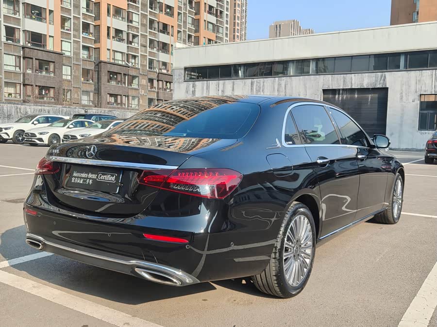 Mercedes-Benz E Class 2022 car image #10