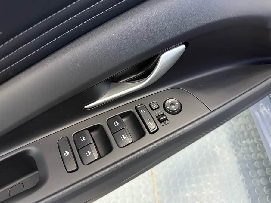 现代 伊兰特 2022 汽车图片 #10