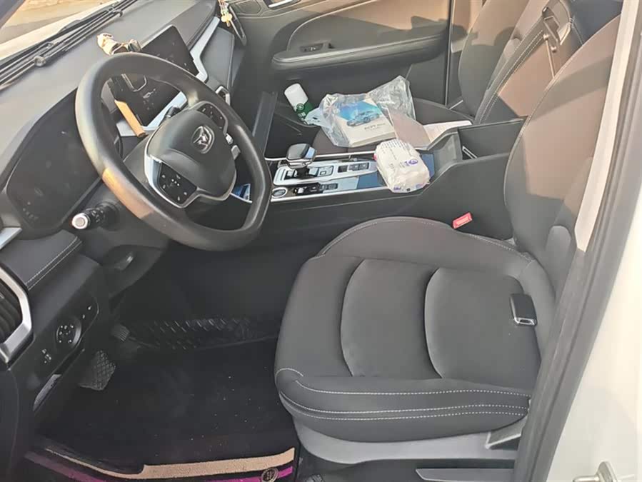 Kaiyi X5 2018 car image #10