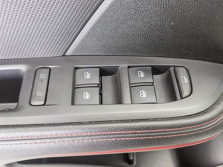 Chevrolet Monza 2022 #10 Chevrolet Monza 2022 car image #10