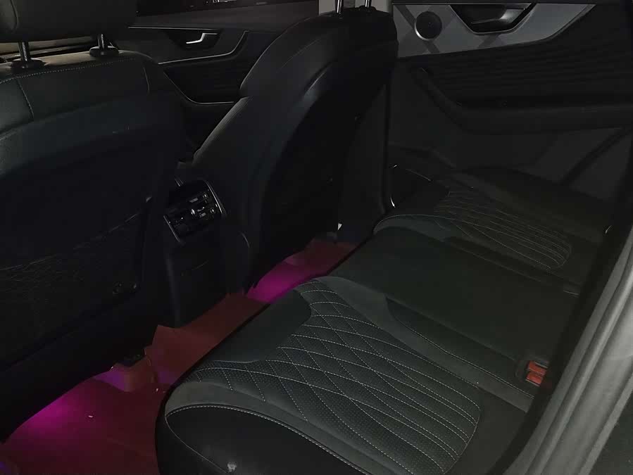 HongQi HS5 2023 car image #10