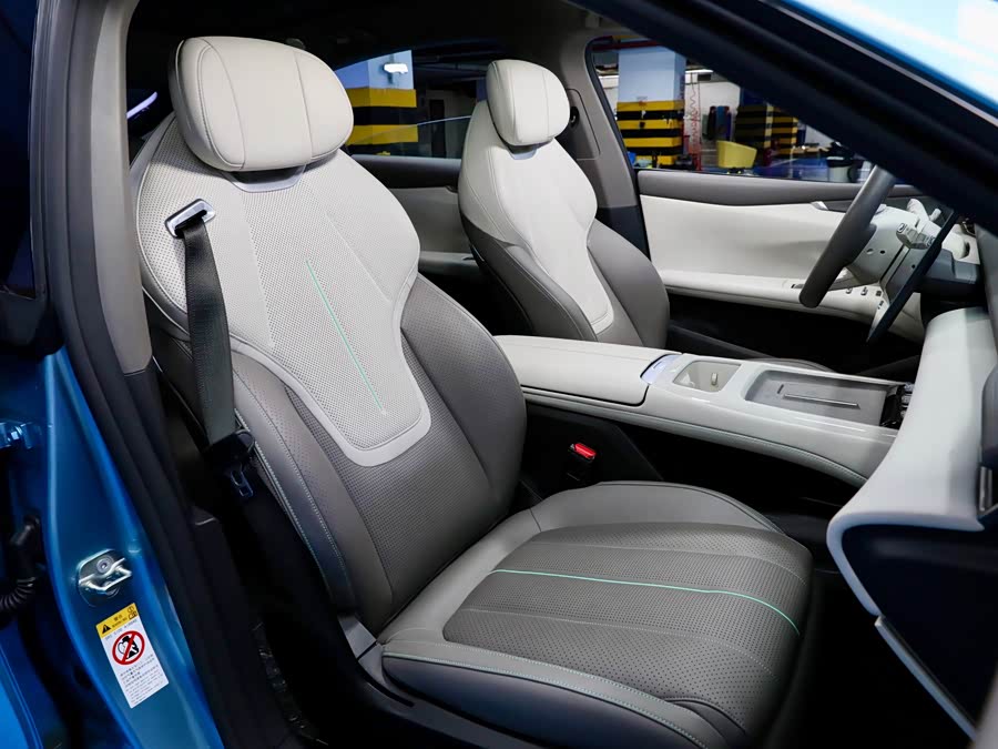 Deepal L07 2024 imagem de carro #10