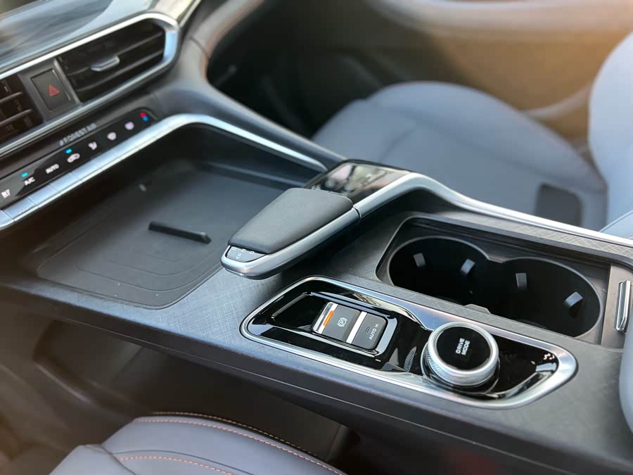 Changan UNI-T 2021 car image #10