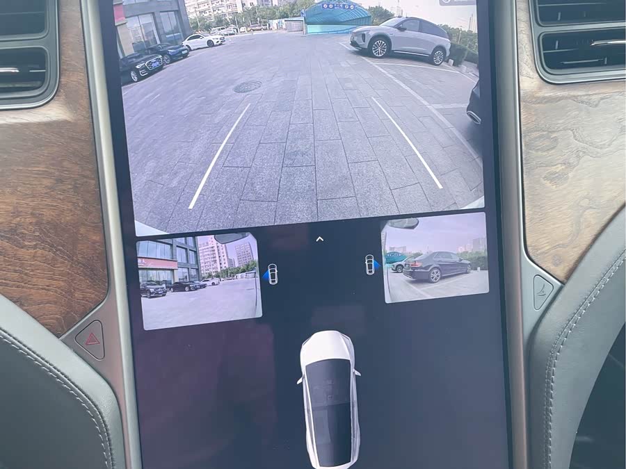 Tesla Model X 2020 #10 Tesla Model X 2020 car image #10