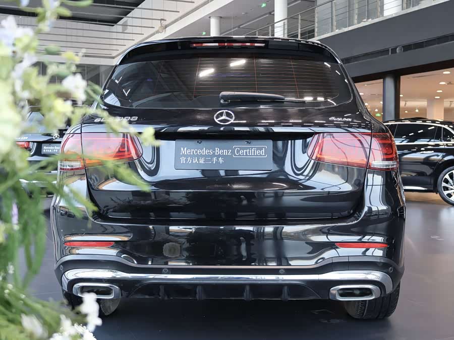 Mercedes-Benz GLC Class 2021 car image #10