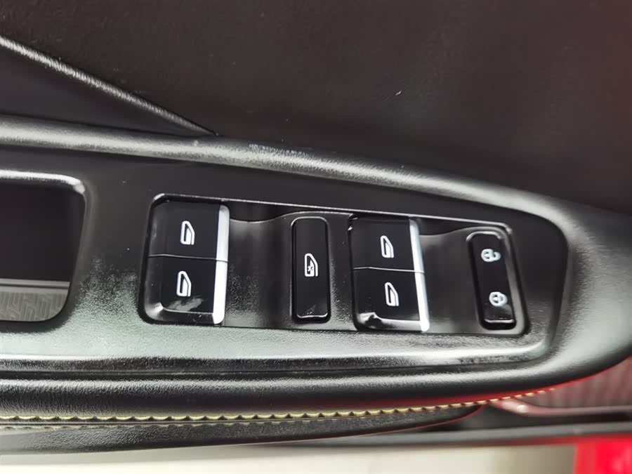 GEELY Binray 2021 car image #10