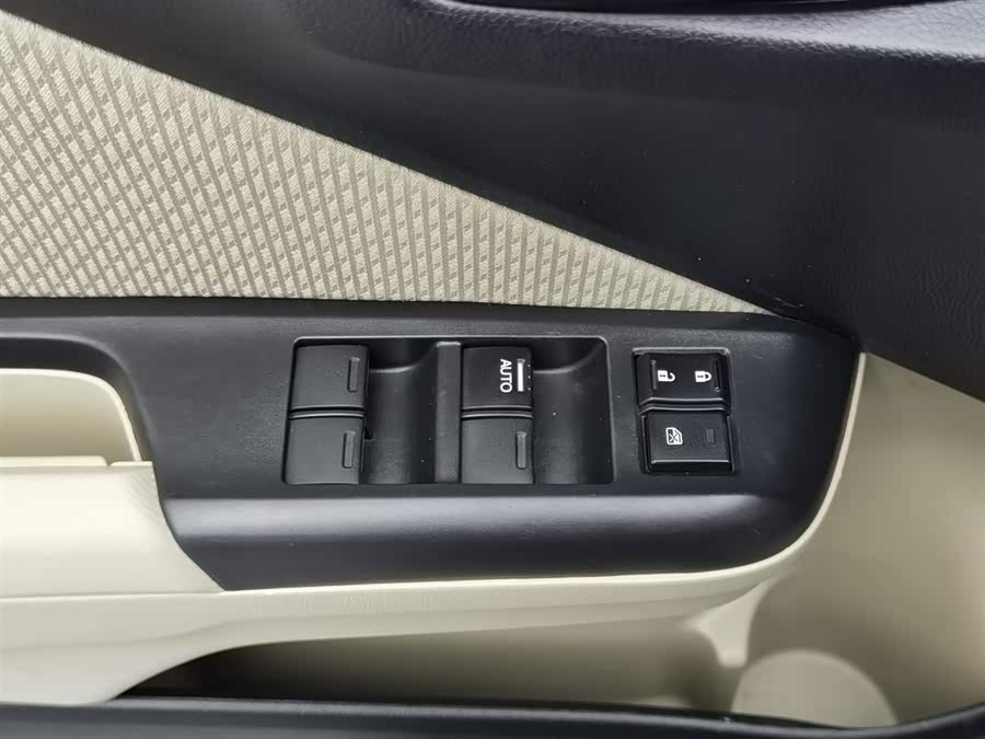 Honda City 2018 image de voiture #10