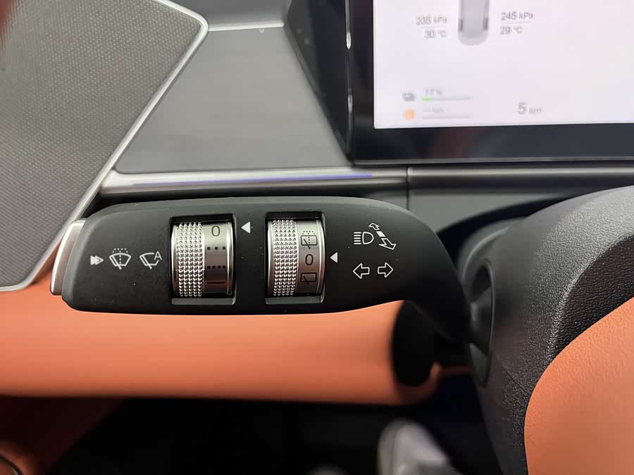 BYD Tang L 2025 car image #10