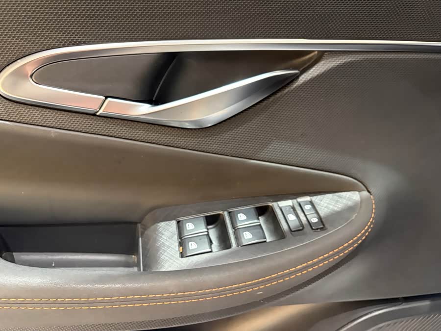 Changan UNI-T 2022 car image #10